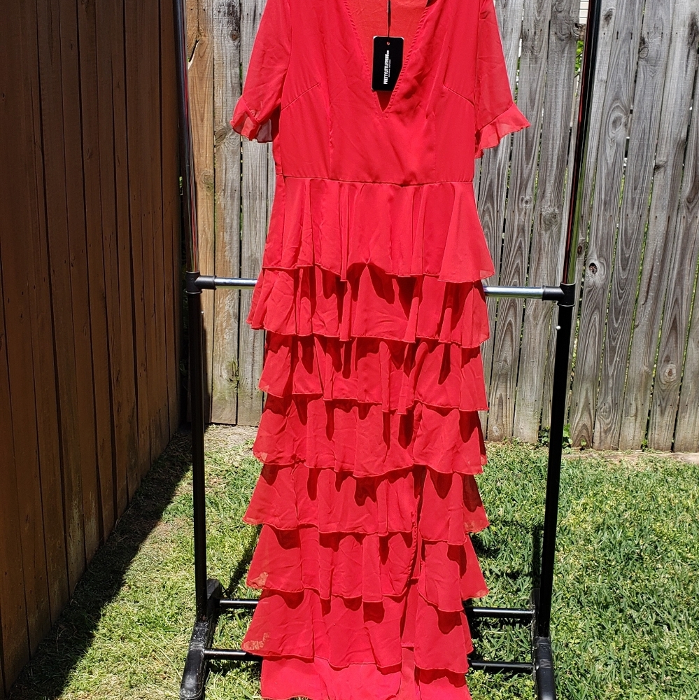 NWT Red Chiffon Ruffle Layer Maxi Dress Womens 16